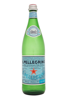 Вода S.Pellegrino минеральная природная питьевая лечебно-столовая газированная, 750мл Вода S.Pellegrino минеральная природная питьевая лечебно-столовая газированная, 750мл